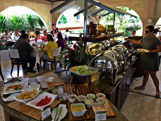 Breakfast buffet at Cebu's only Garden Hotel offers a wonderful spread of sumptuous foods